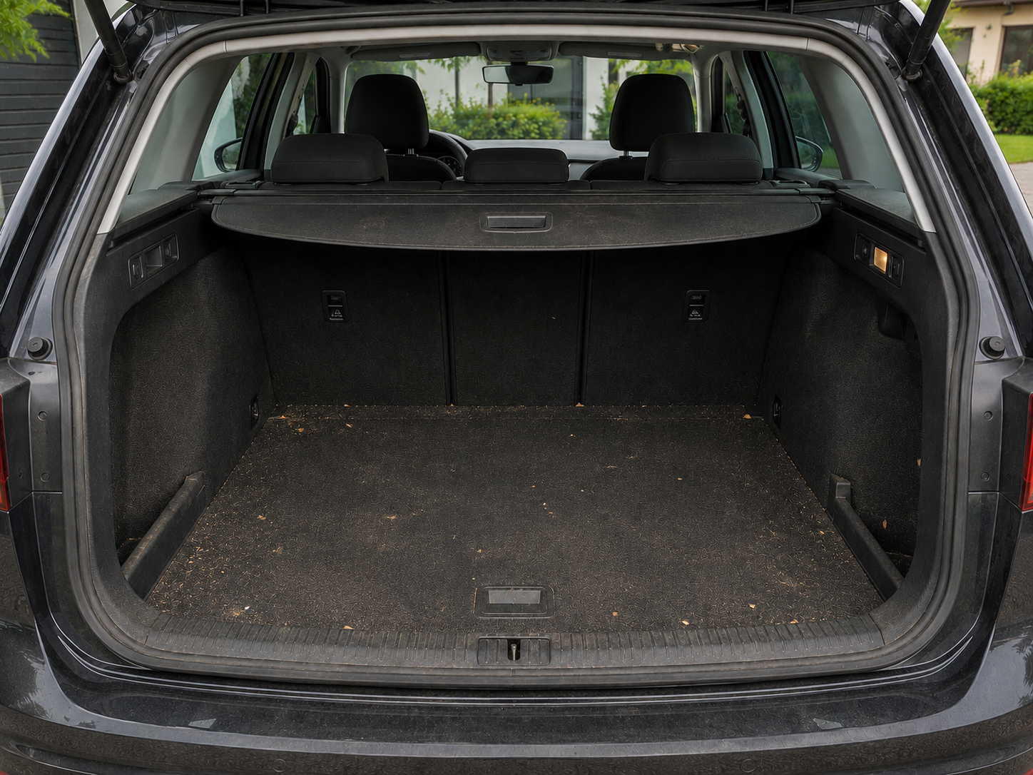 trunk_dirty